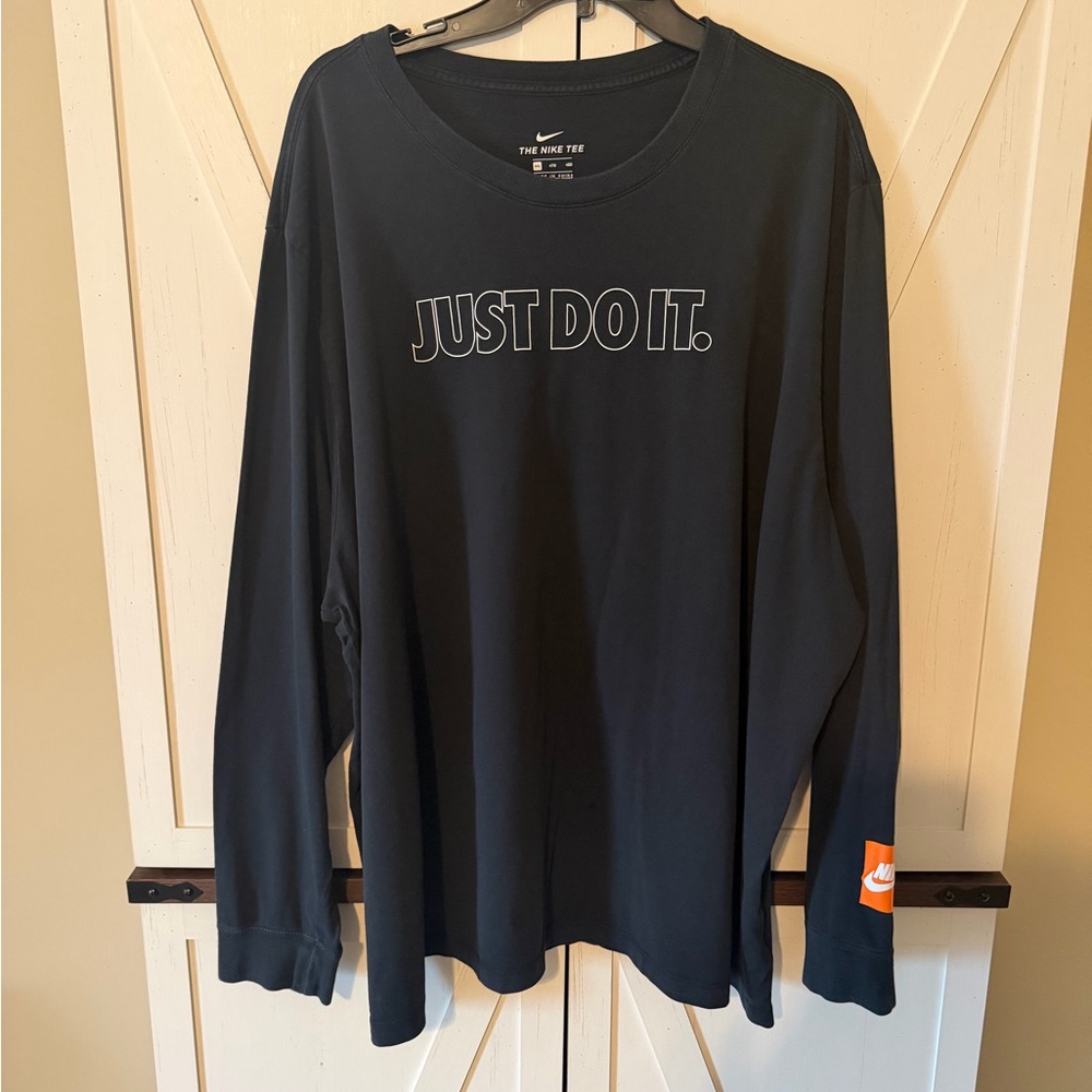 Nike Black Tee